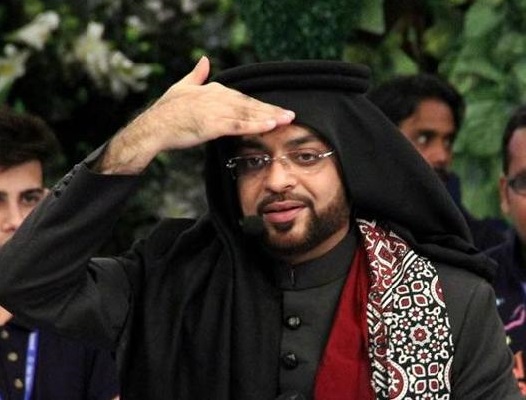 Gullu Butt and Aamir Liaqat